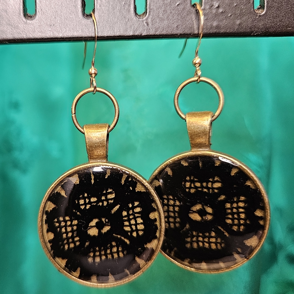 Elegant Black Lace Earrings